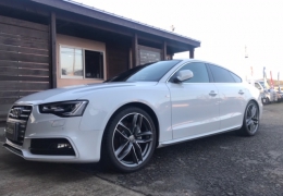 アウディ A5Sportback 