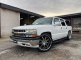 シボレー サバーバン LS　4WD　新車並行