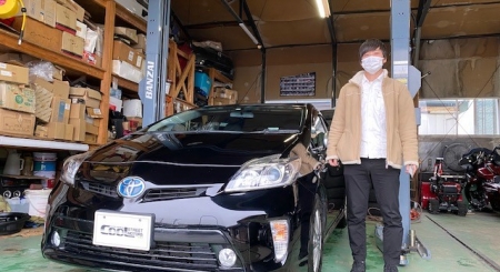 富山県富山市M様にプリウス納車です!