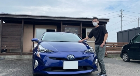 富山県氷見市　S様にプリウス納車です