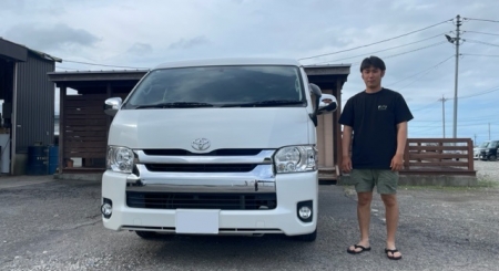 富山県高岡市　F様ハイエースワゴン納車です!