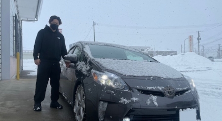 秋田県大仙市　S様にプリウス納車です!