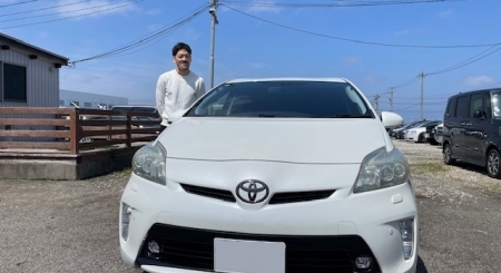 富山県富山市　H様にプリウス納車です!